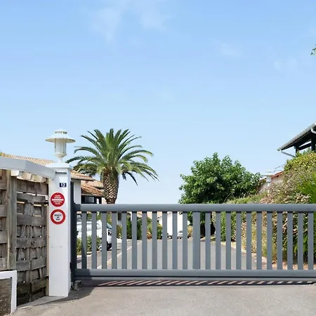 La Coline Bleue Апартаменты Биарриц